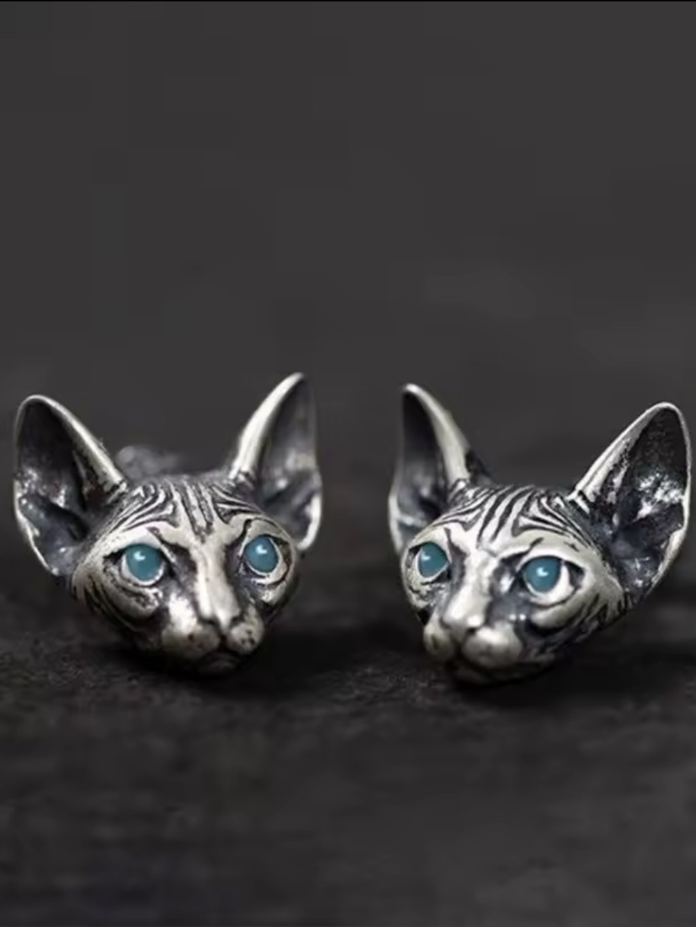Sphynx Cat Head Stud Earrings